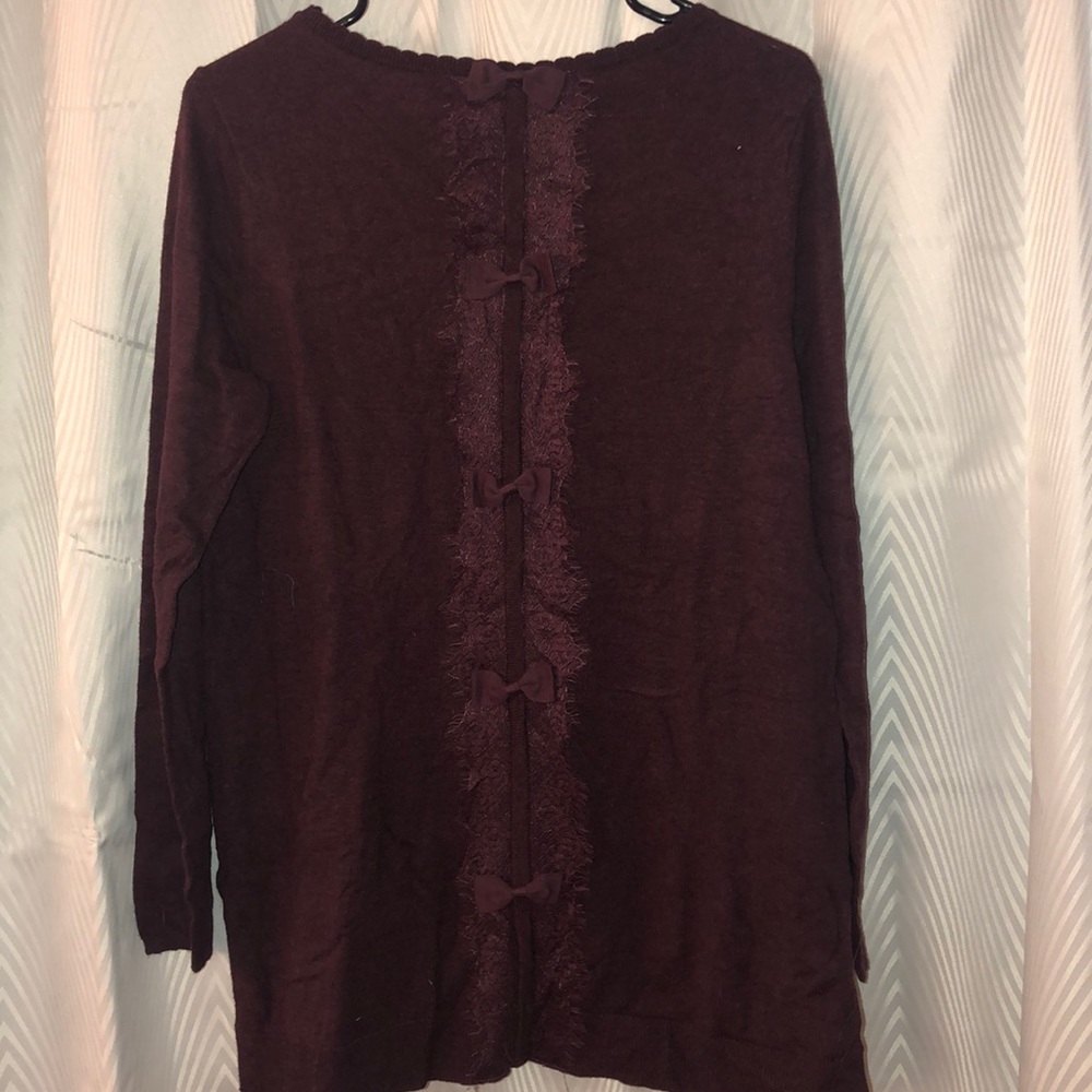 ELLE sweater with back detail NEW WITH TAGS!